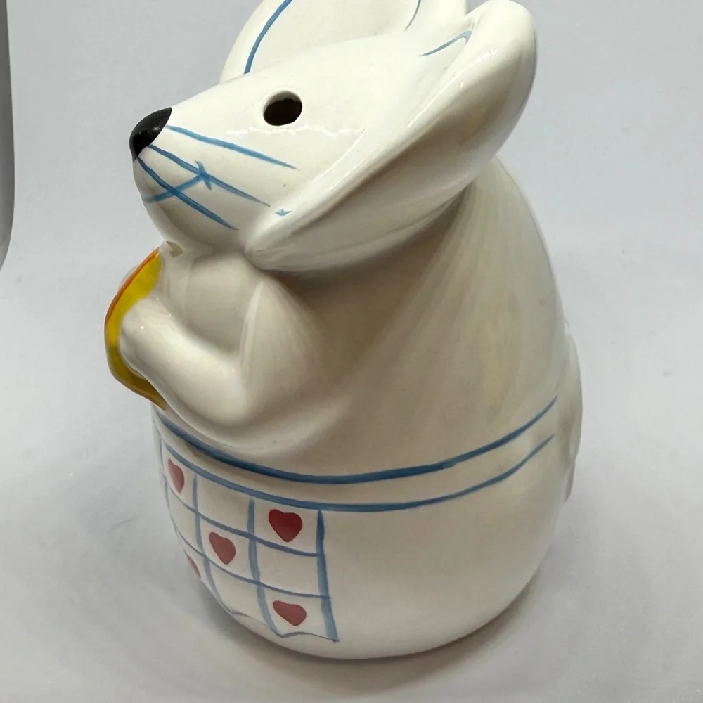Ceramic Mouse Cheese‎ Shaker, Small
